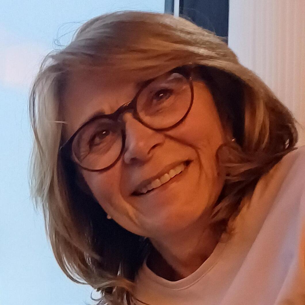 Evelyn Thomas